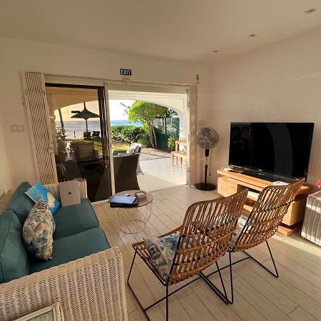 Caro'S Beachfront Trou aux Biches Exterior photo