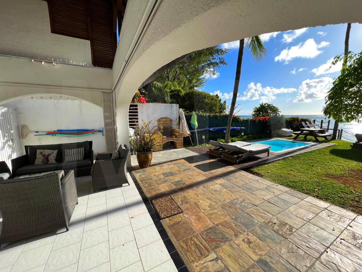 Caro'S Beachfront Trou aux Biches Exterior photo
