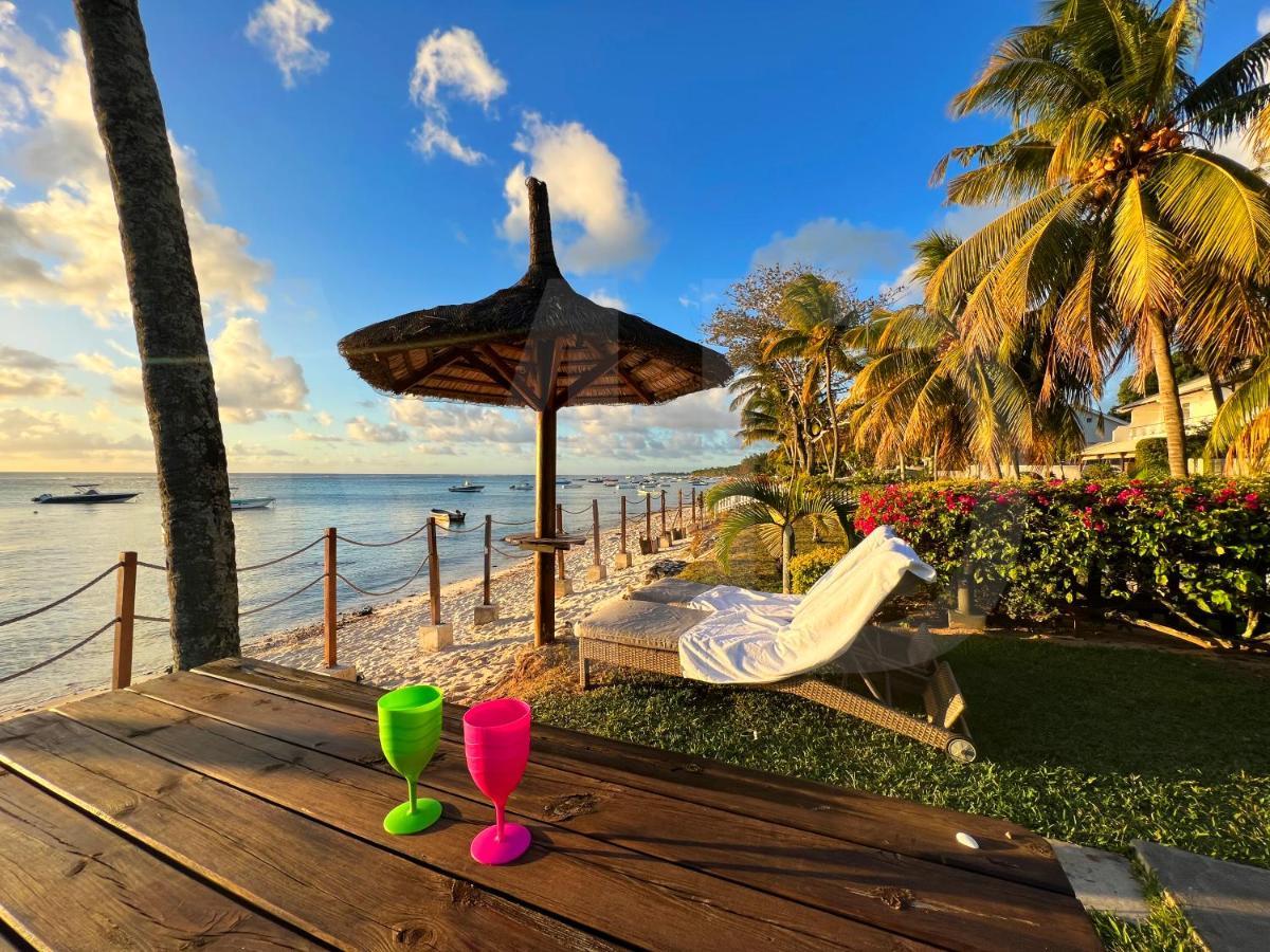 Caro'S Beachfront Trou aux Biches Exterior photo